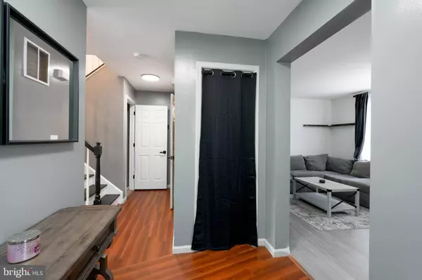 44 NORMANS FORD DR, Sicklerville, NJ 08081