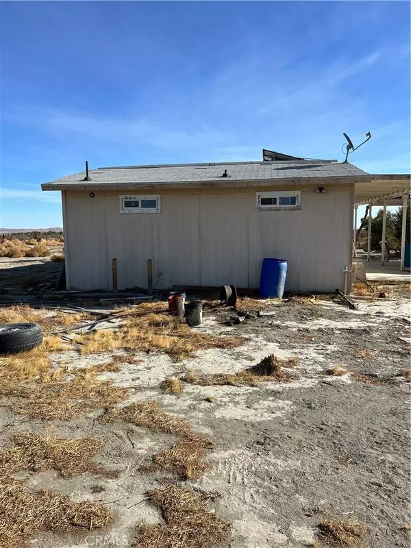 18650 Palmer RD, Adelanto, CA 92301