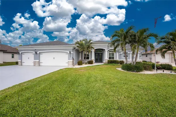 142 ISLAND CT, Rotonda West, FL 33947