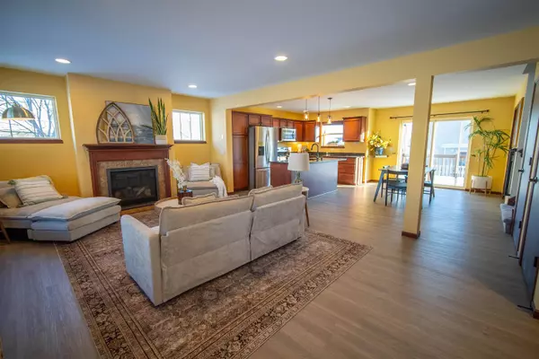 201 Red Birch Run, Madison, WI 53718