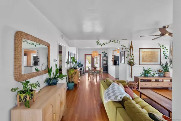 7560 Sturgess Ave, La Mesa, CA 91941