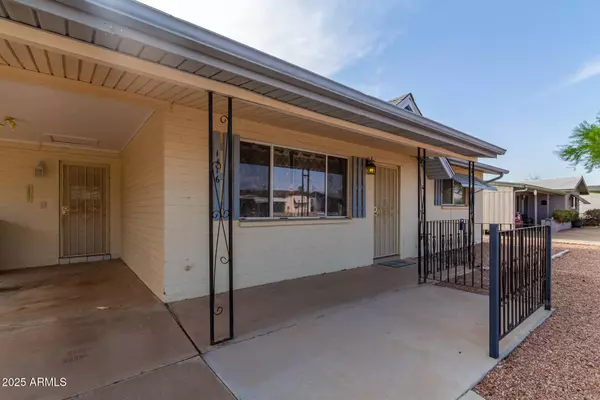 1416 S LAWTHER Drive, Apache Junction, AZ 85120