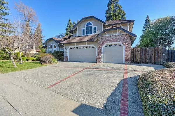 1021 Tanzania DR, Roseville, CA 95661