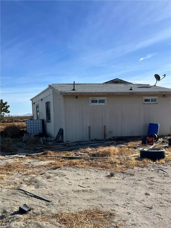 18650 Palmer RD, Adelanto, CA 92301
