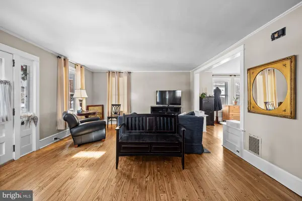 112 MORGAN AVE, Riverton, NJ 08077