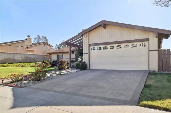 2106 Latham ST, Simi Valley, CA 93065