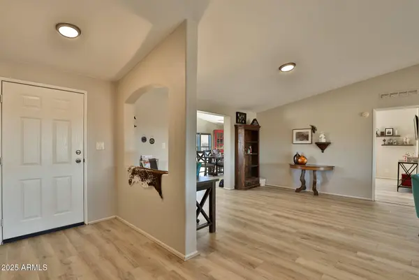 21020 W MONTGOMERY Road, Wittmann, AZ 85361