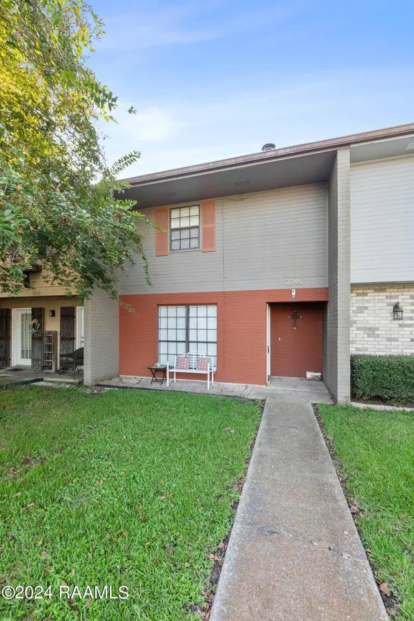 2345 Robley, Lafayette, LA 70503