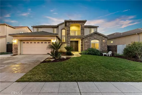 5904 E Kaviland AVE, Fresno, CA 93727