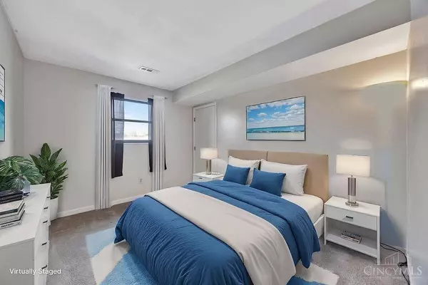 3163 Roesch Blvd #1, Fairfield, OH 45014