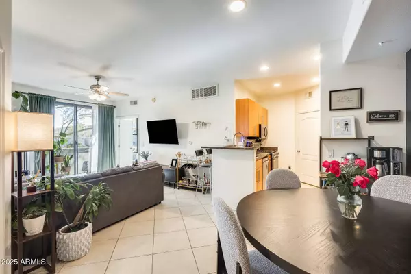 6900 E PRINCESS Drive #1132, Phoenix, AZ 85054