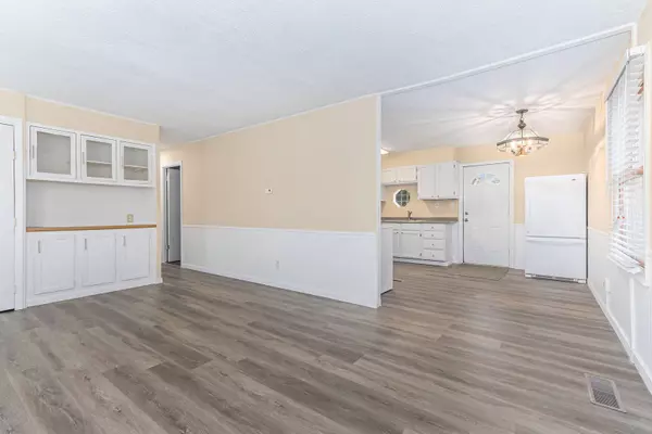 307 S HAMMES Avenue, Joliet, IL 60436