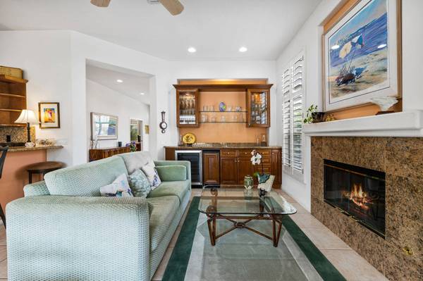 78721 Kentia Palm DR, Palm Desert, CA 92211