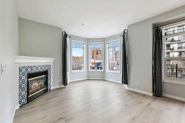 923 15 AVE SW #405, Calgary, AB T2R 0S2