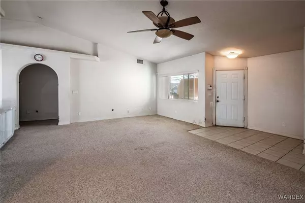 2902 Tanner, Kingman, AZ 86401