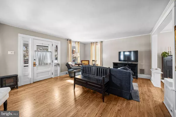 112 MORGAN AVE, Riverton, NJ 08077