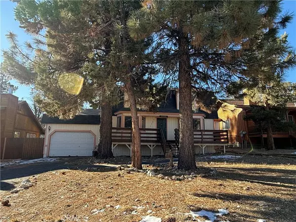 1249 Panorama DR, Big Bear City, CA 92314