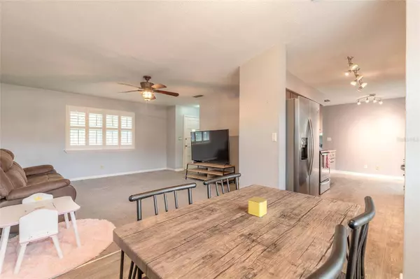 413 DIVISION AVE, Ormond Beach, FL 32174