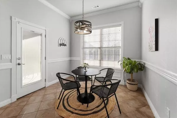 5416 Fireplace Dr, Rogers, AR 72758