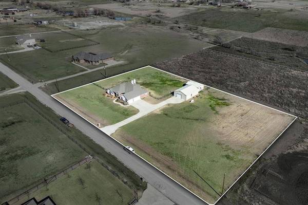 251 Hawk Ridge Road, Decatur, TX 76234