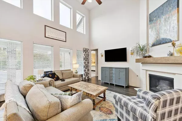 3811 Teal Bay LN, Fulshear, TX 77441