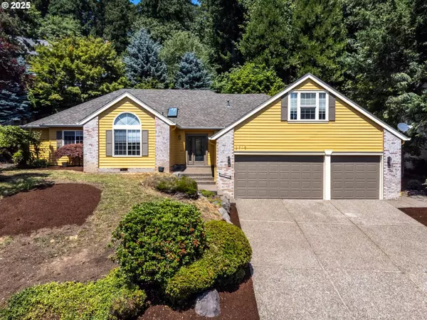 2715 SW 28TH DR, Portland, OR 97219