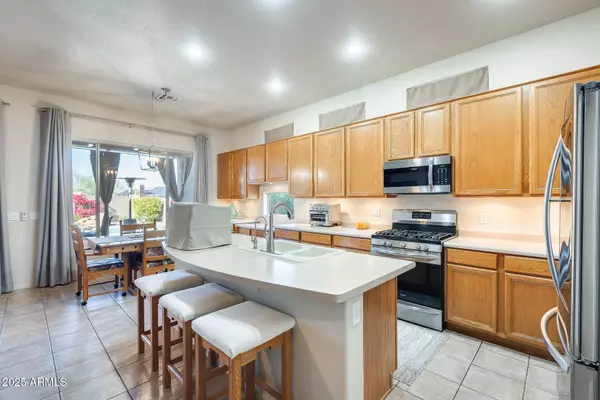 11394 S COOLWATER Drive, Goodyear, AZ 85338