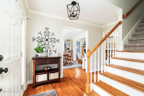 1320 Mark Joseph LN, Knoxville, TN 37931