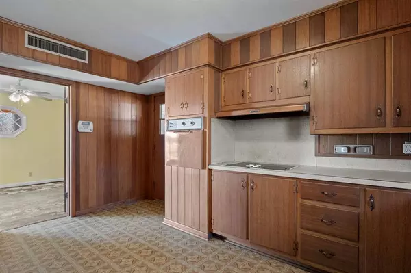 608 Lafayette, Pittsburg, TX 75686