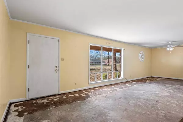 608 Lafayette, Pittsburg, TX 75686