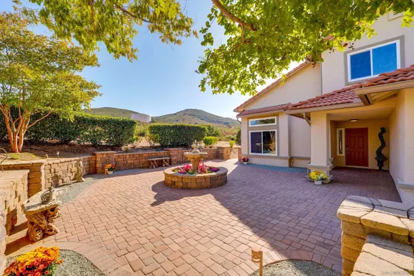 15530 Thornbush Road, Ramona, CA 92065