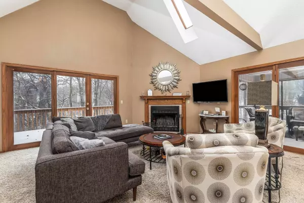 1 Haven Lane, Galena, IL 61036