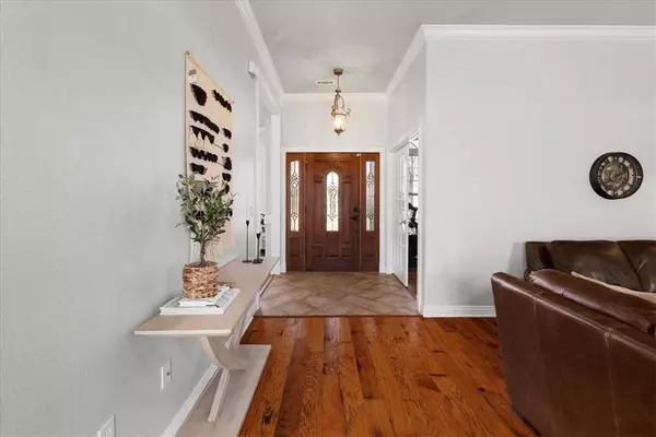 5416 Fireplace Dr, Rogers, AR 72758