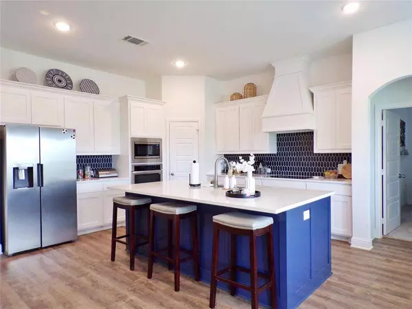 731 County Road 4764, Boyd, TX 76023