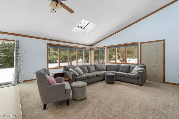 711 Werstler AVE NW, North Canton, OH 44720