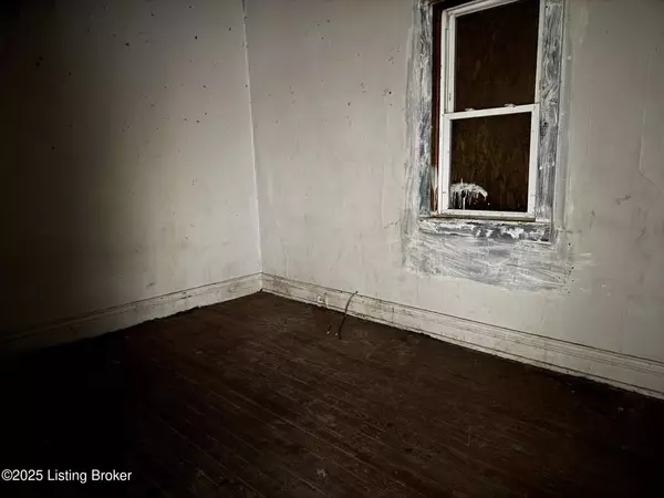 1777 W Hill St, Louisville, KY 40210