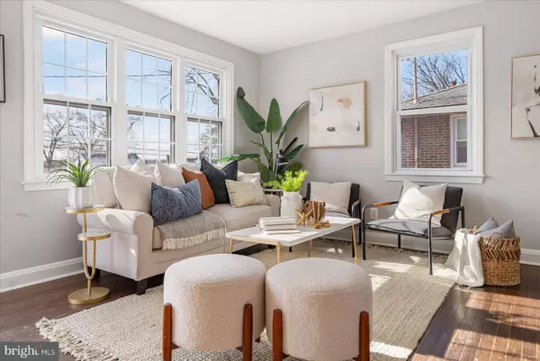 316 SAVANNAH RD, Baltimore, MD 21221