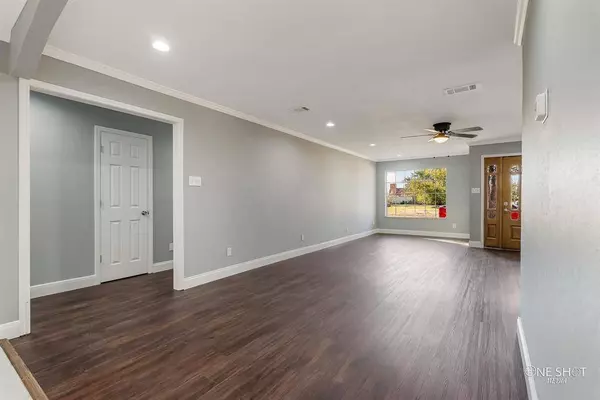 206 N Ave D, Haskell, TX 79521