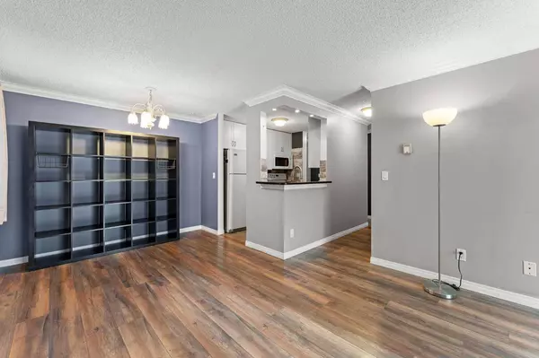 727 56 AVE SW #214, Calgary, AB t2v4z8