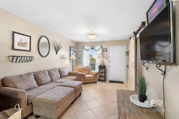 920 W Lagoon Avenue #B102, Gulf Shores, AL 36542