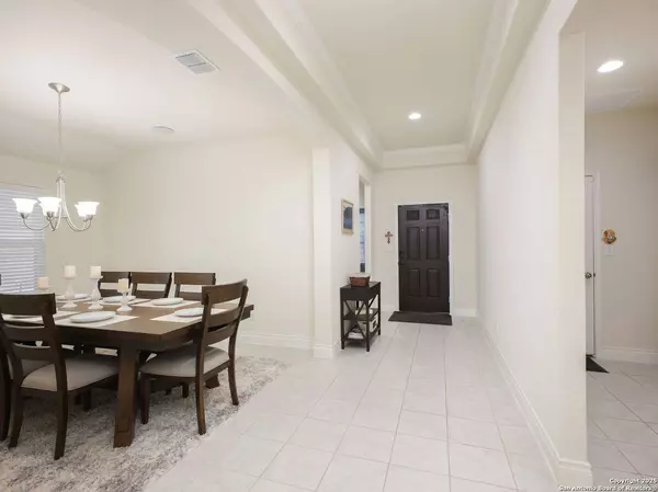 7802 DESPERADO WAY, Boerne, TX 78015-5191