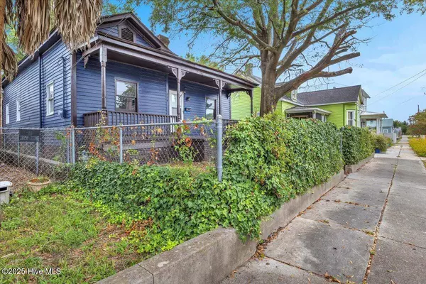 218 N 9th ST, Wilmington, NC 28401