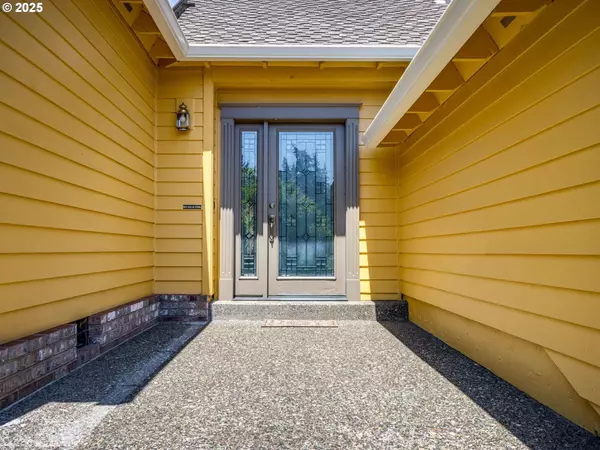 2715 SW 28TH DR, Portland, OR 97219