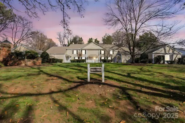 7062 Quail Hill RD, Charlotte, NC 28210