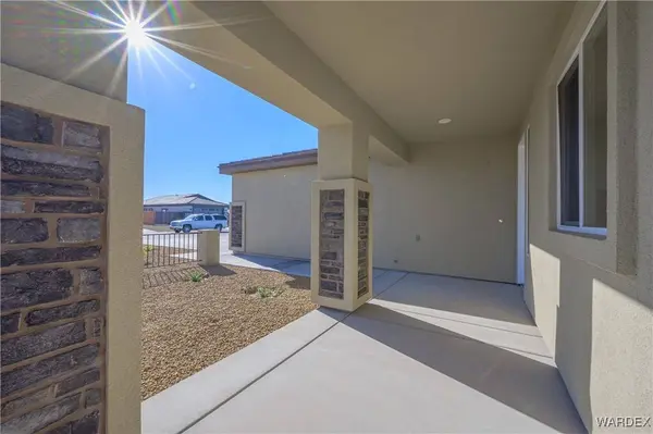 1711 E Sugar Bush PL, Fort Mohave, AZ 86426