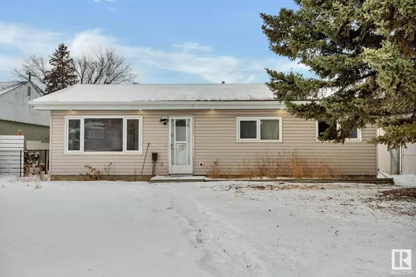 11022 159 ST NW, Edmonton, AB T5P 3C3