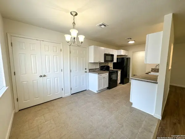 4638 Golden Meadow, San Antonio, TX 78250