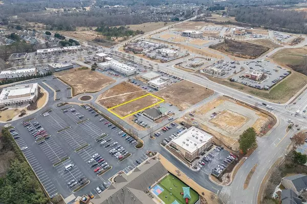 2655 Old Winder HWY #8B, Braselton, GA 30517