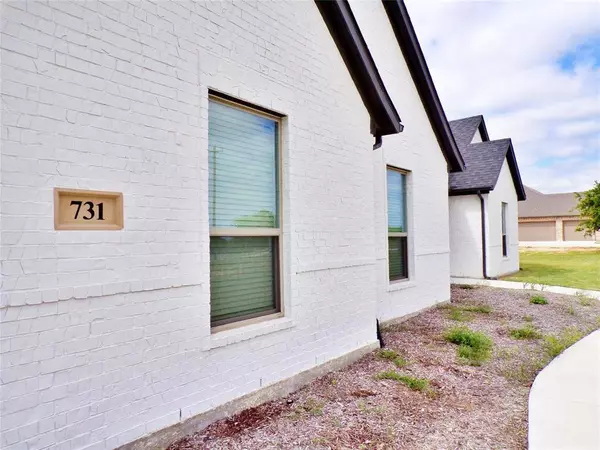 731 County Road 4764, Boyd, TX 76023