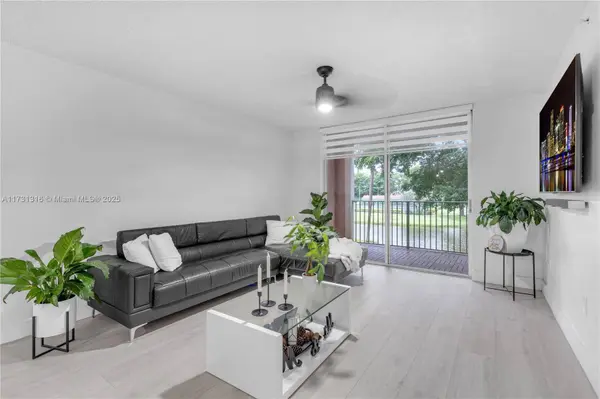 12142 Saint Andrews Pl #206, Miramar, FL 33025